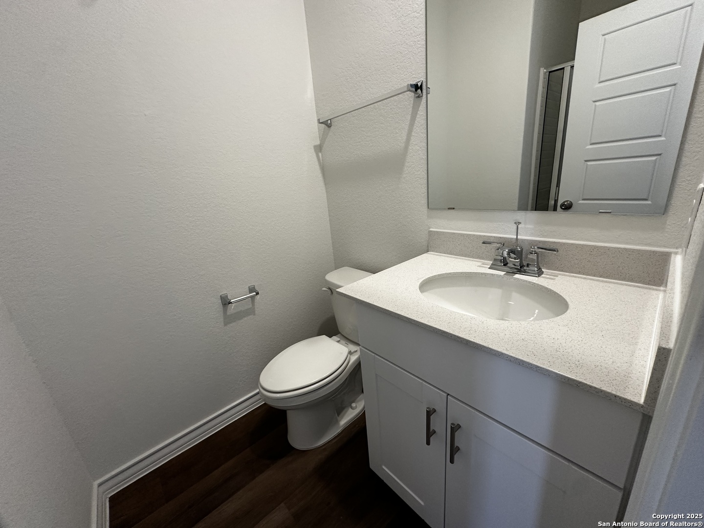 301 Rustic Grove Boerne, TX 78006 - Photo 13 of 24