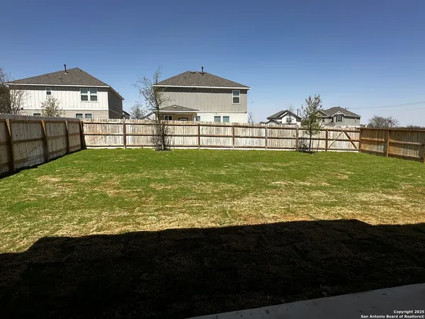$2,650 | 301 Rustic Grove, Boerne, TX 78006