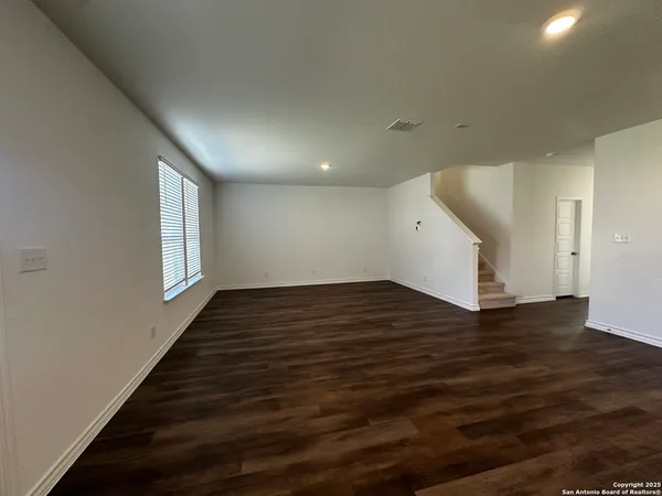 $2,650 | 301 Rustic Grove, Boerne, TX 78006
