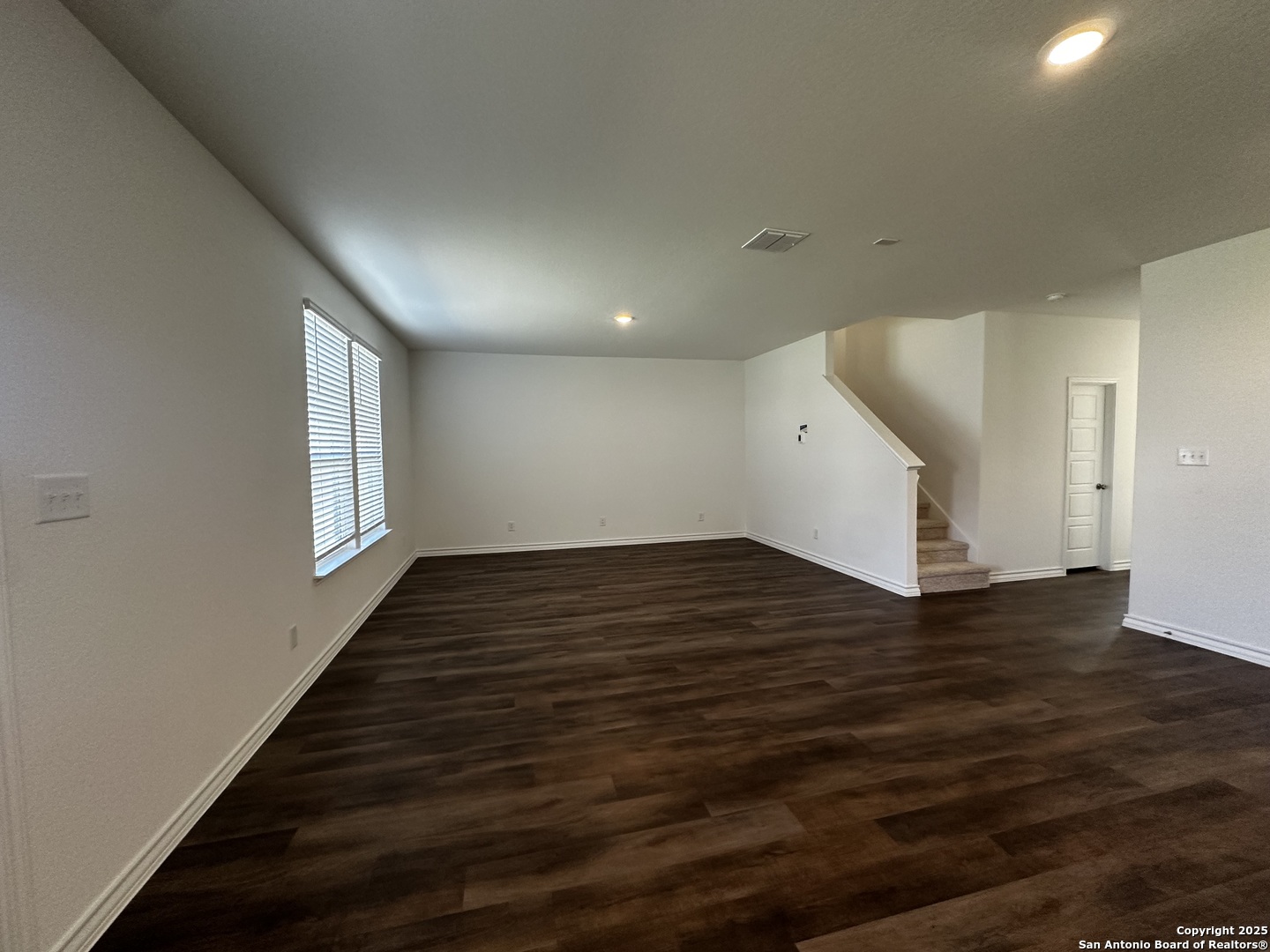 301 Rustic Grove Boerne, TX 78006 - Photo 9 of 24