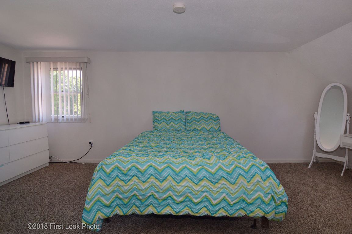 98 Chestnut Road North Kingstown, RI 02852 - Photo 23 of 40