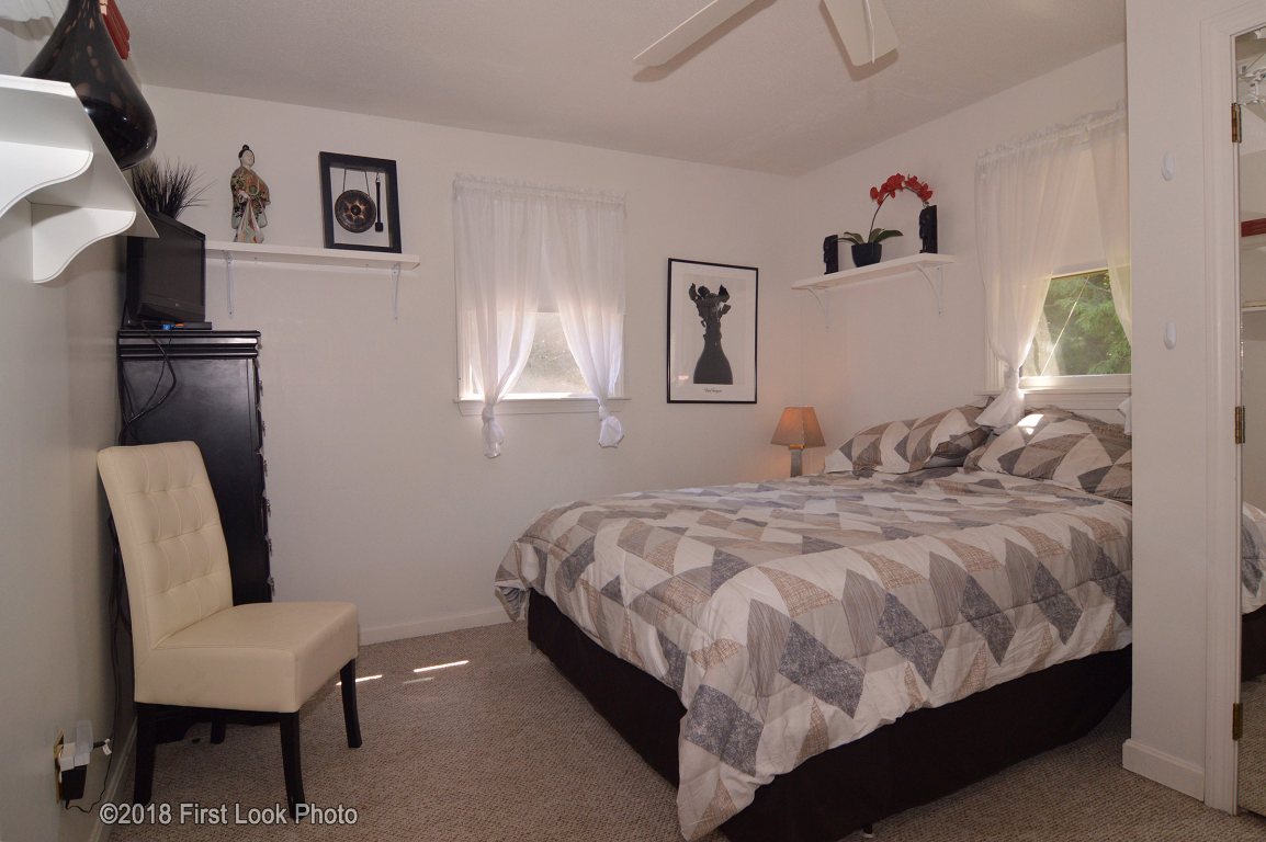 98 Chestnut Road North Kingstown, RI 02852 - Photo 25 of 40