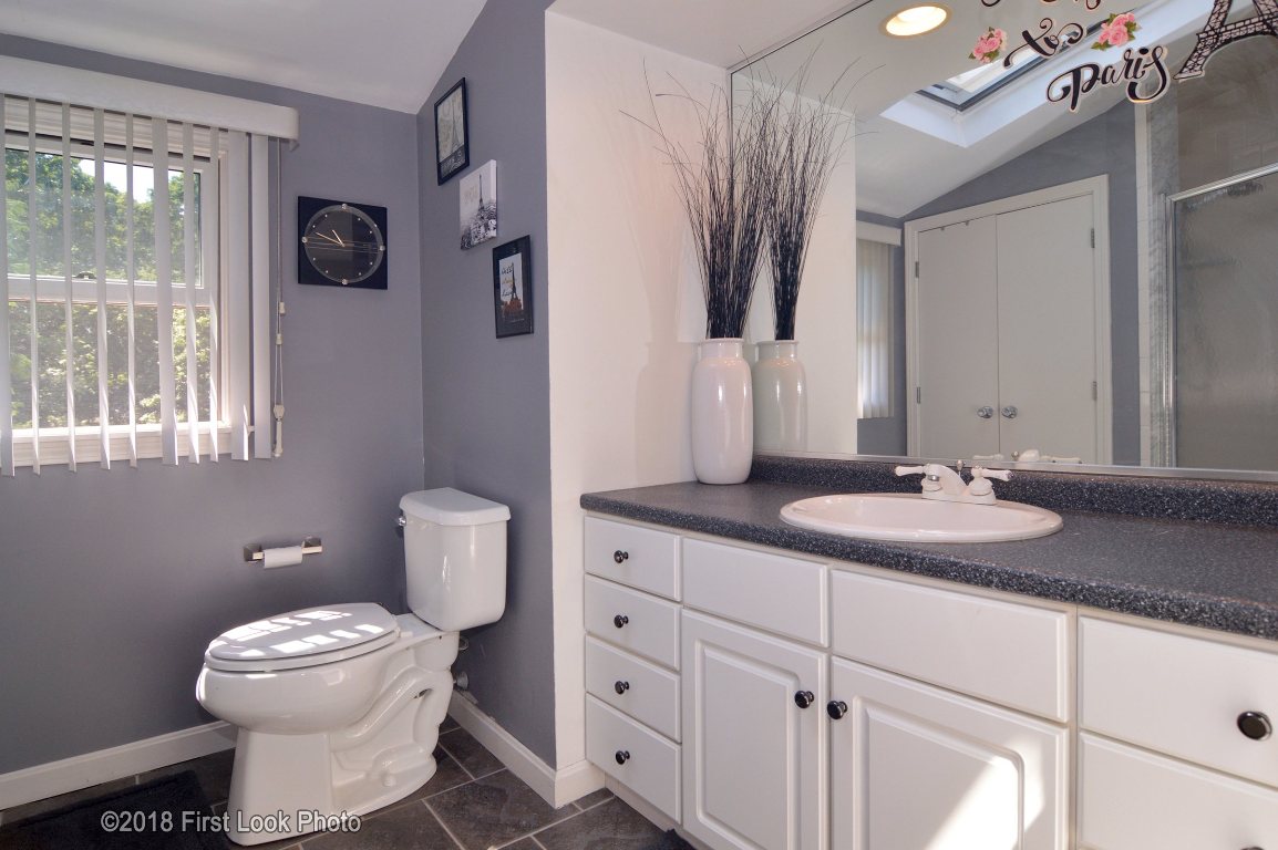 98 Chestnut Road North Kingstown, RI 02852 - Photo 28 of 40