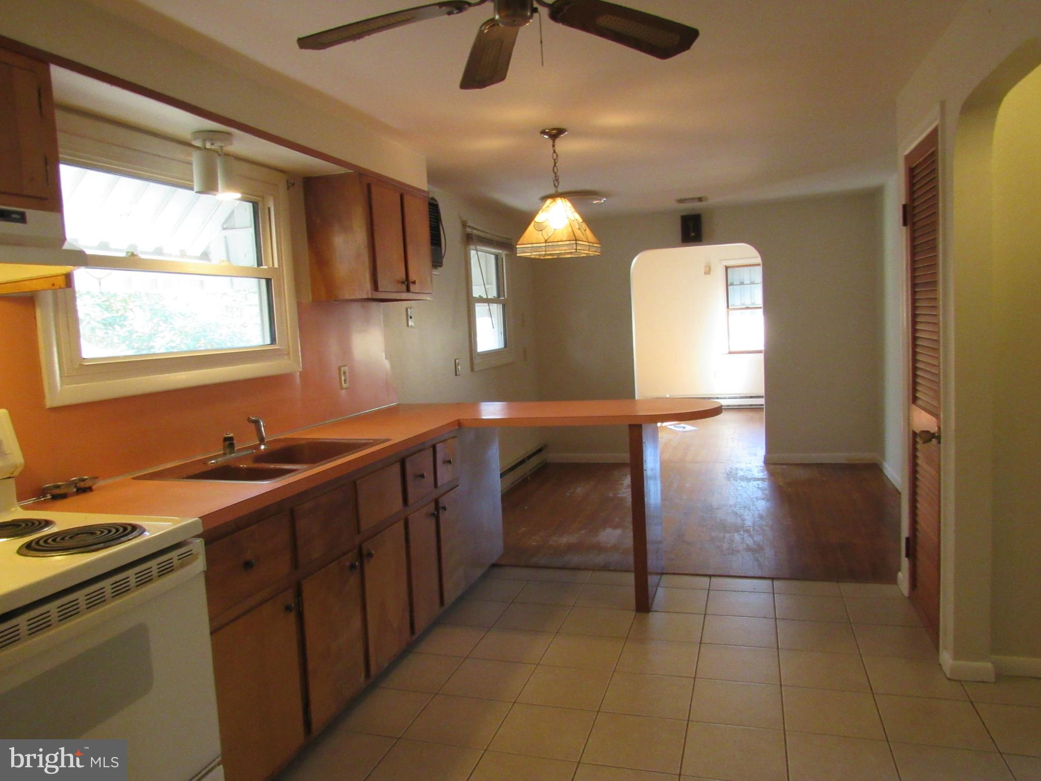 44 Old Stage Road Millville, NJ 08332 - Photo 5 of 23 Gallery Image 5