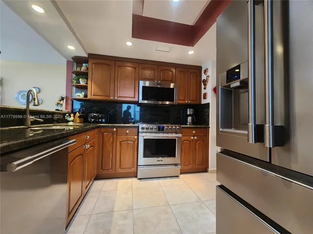 $4,500 | 3505 South Ocean Drive, Unit 1214, Hollywood, FL 33019