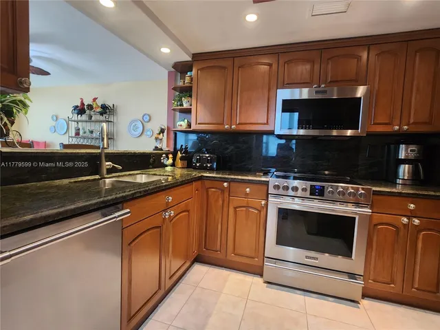 $4,500 | 3505 South Ocean Drive, Unit 1214, Hollywood, FL 33019