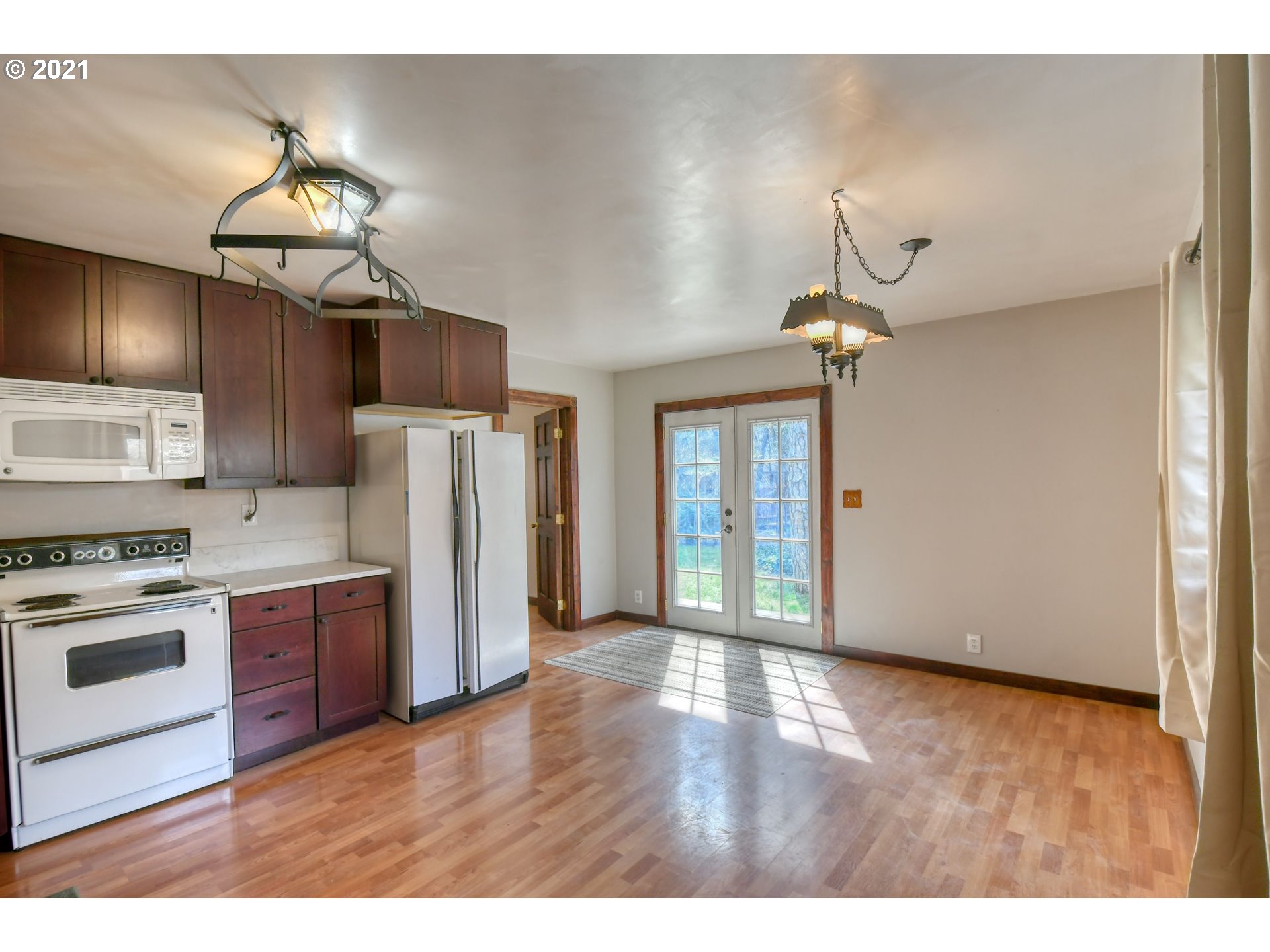 57280 Bingham Road Adams, OR 97810 - Photo 12 of 29