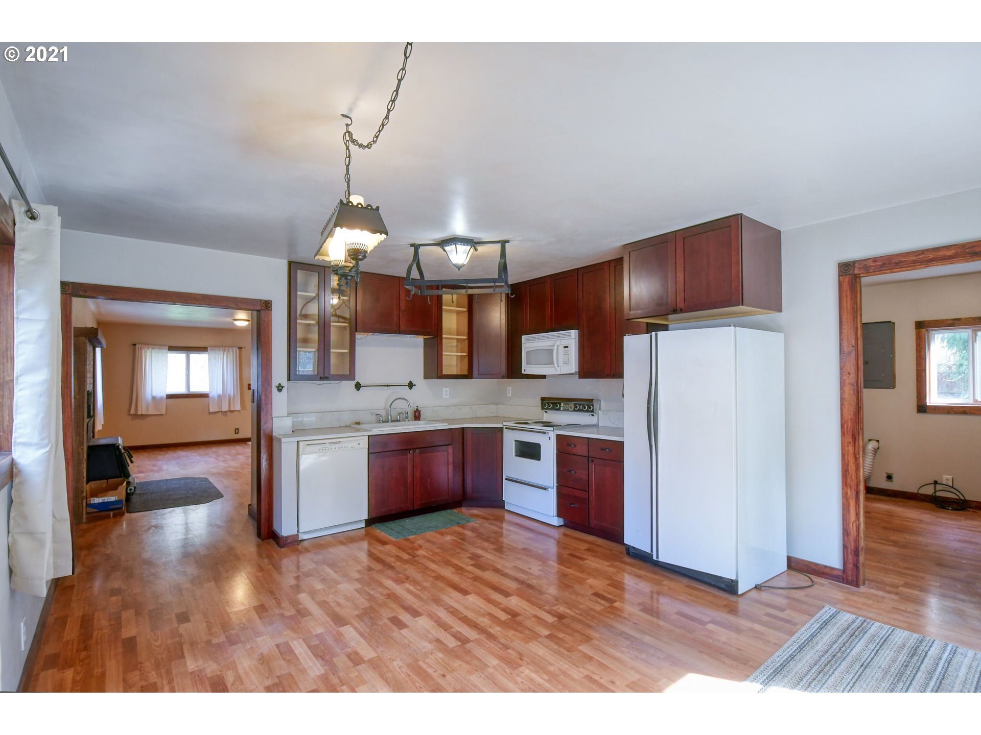 57280 Bingham Road Adams, OR 97810 - Photo 13 of 29