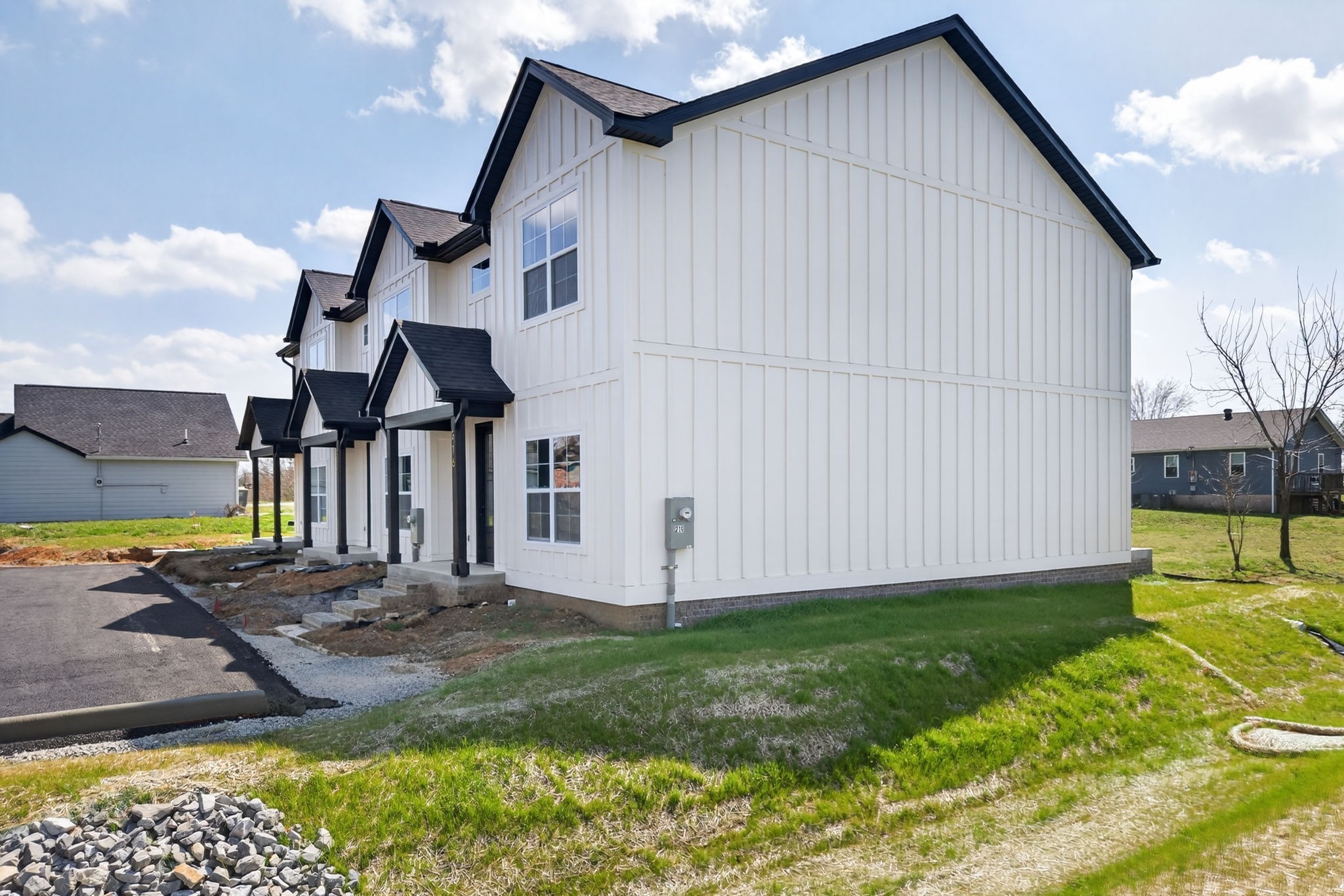 216 West Jere Whitson Road Cookeville, TN 38501 - Photo 2 of 31 a view of a house with backyard and sitting area