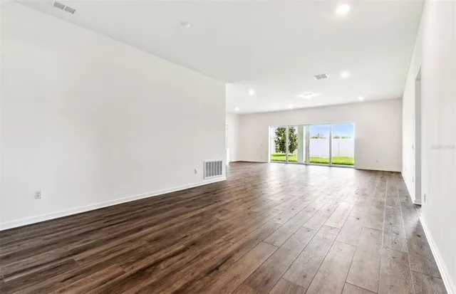 $547,070 | 13720 Brookside Hvn Street, Riverview, FL 33578