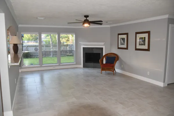 $2,180 | 1623 Stonehaven Village Circle, Spring, TX 77386
