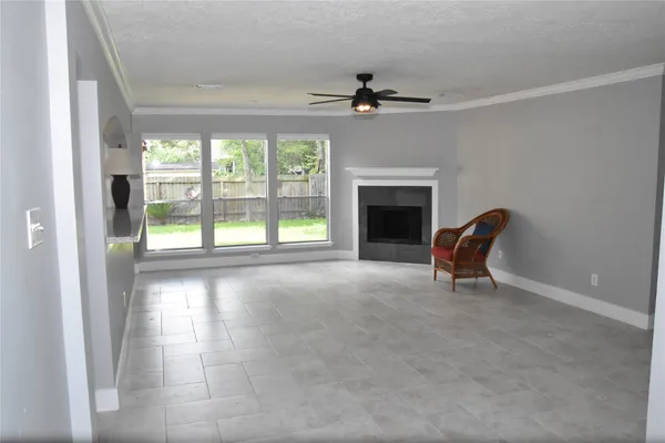 $2,180 | 1623 Stonehaven Village Circle, Spring, TX 77386