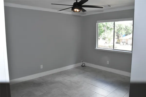 $2,180 | 1623 Stonehaven Village Circle, Spring, TX 77386
