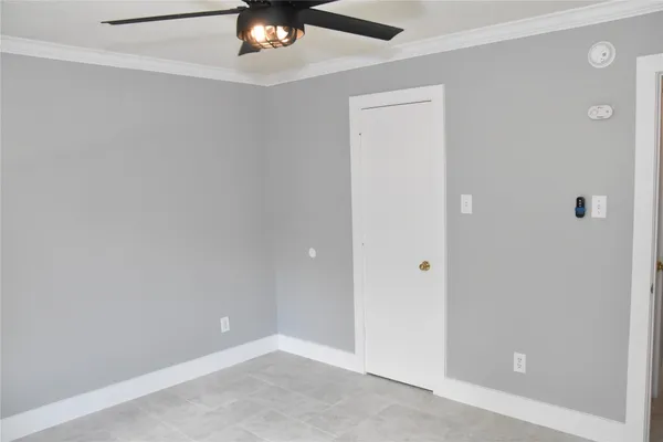 $2,100 | 1623 Stonehaven Village Circle, Spring, TX 77386