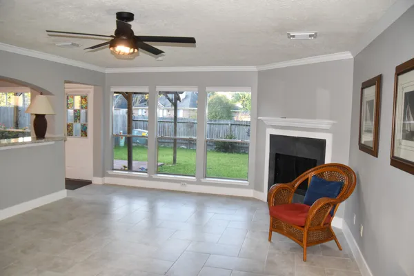 $2,180 | 1623 Stonehaven Village Circle, Spring, TX 77386