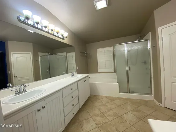 $4,990 | 730 Tennis Club Lane, Thousand Oaks, CA 91360