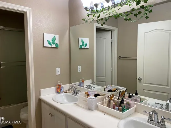 $4,990 | 730 Tennis Club Lane, Thousand Oaks, CA 91360