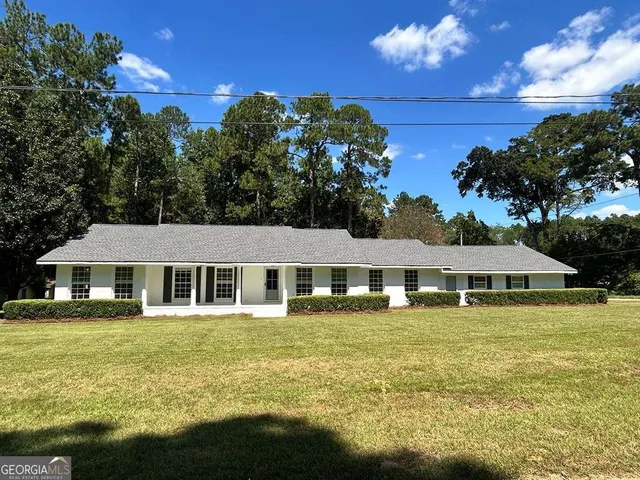 a view of outdoor space