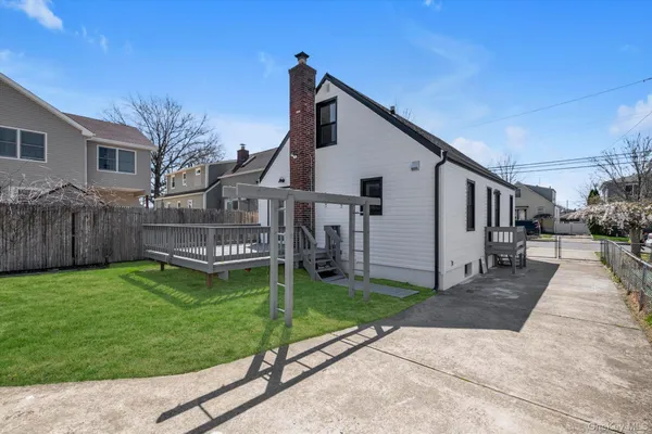 $799,000 | 1568 Madison Street, Elmont, NY 11003