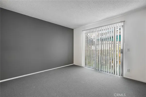 a view of a livingroom with an empty space