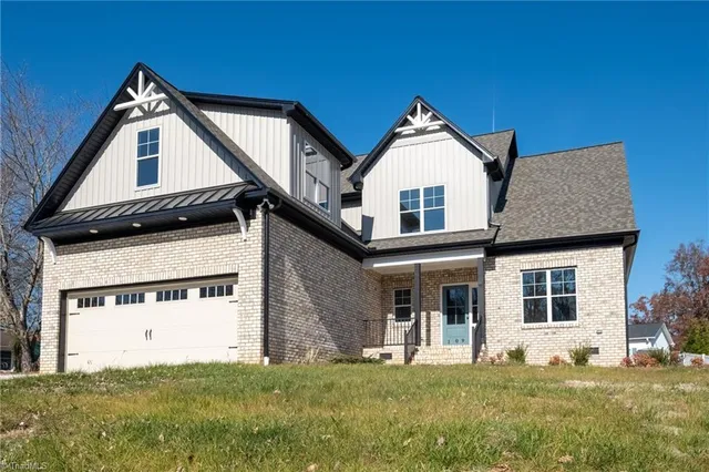 $559,900 | 109 Glen Brooke Lane, King, NC 27021