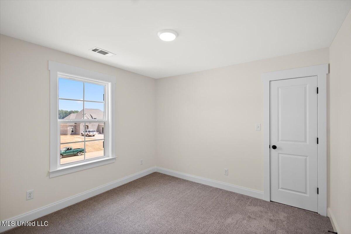 783 Wells Drive Hernando, MS 38632 - Photo 12 of 31 Wallflower