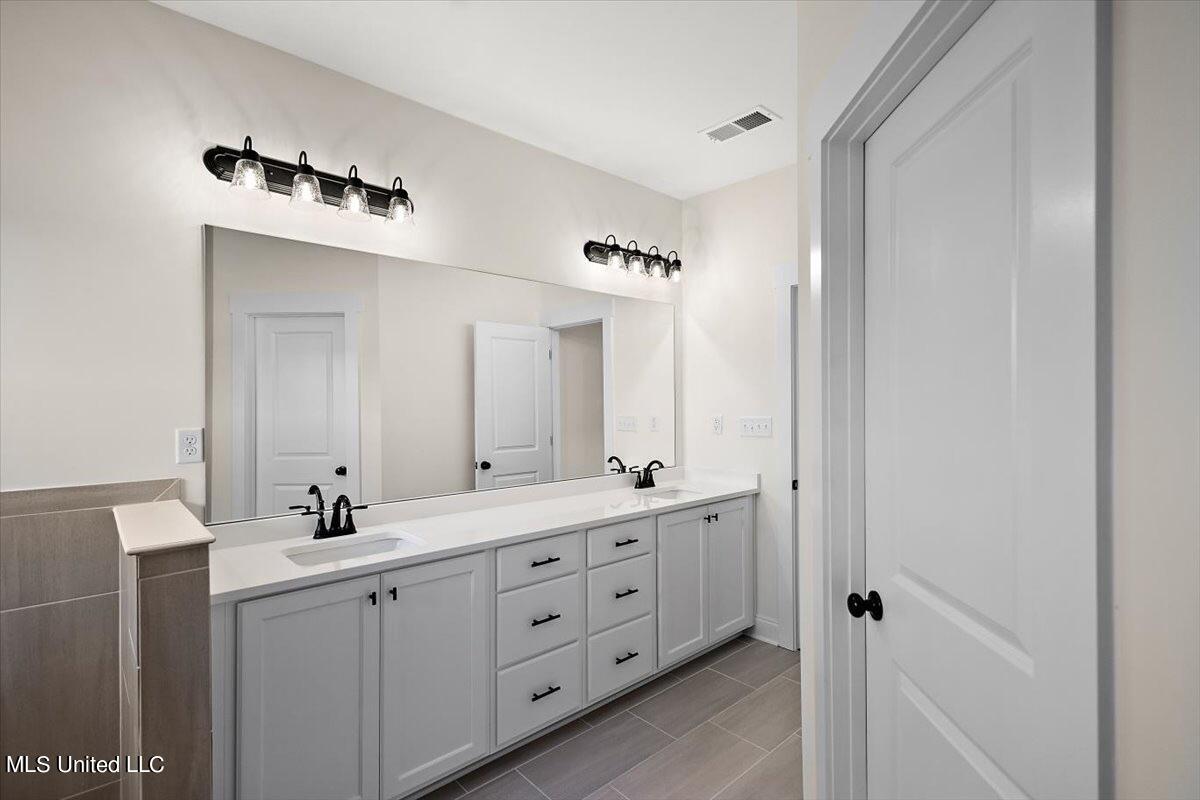 783 Wells Drive Hernando, MS 38632 - Photo 20 of 31 Wallflower