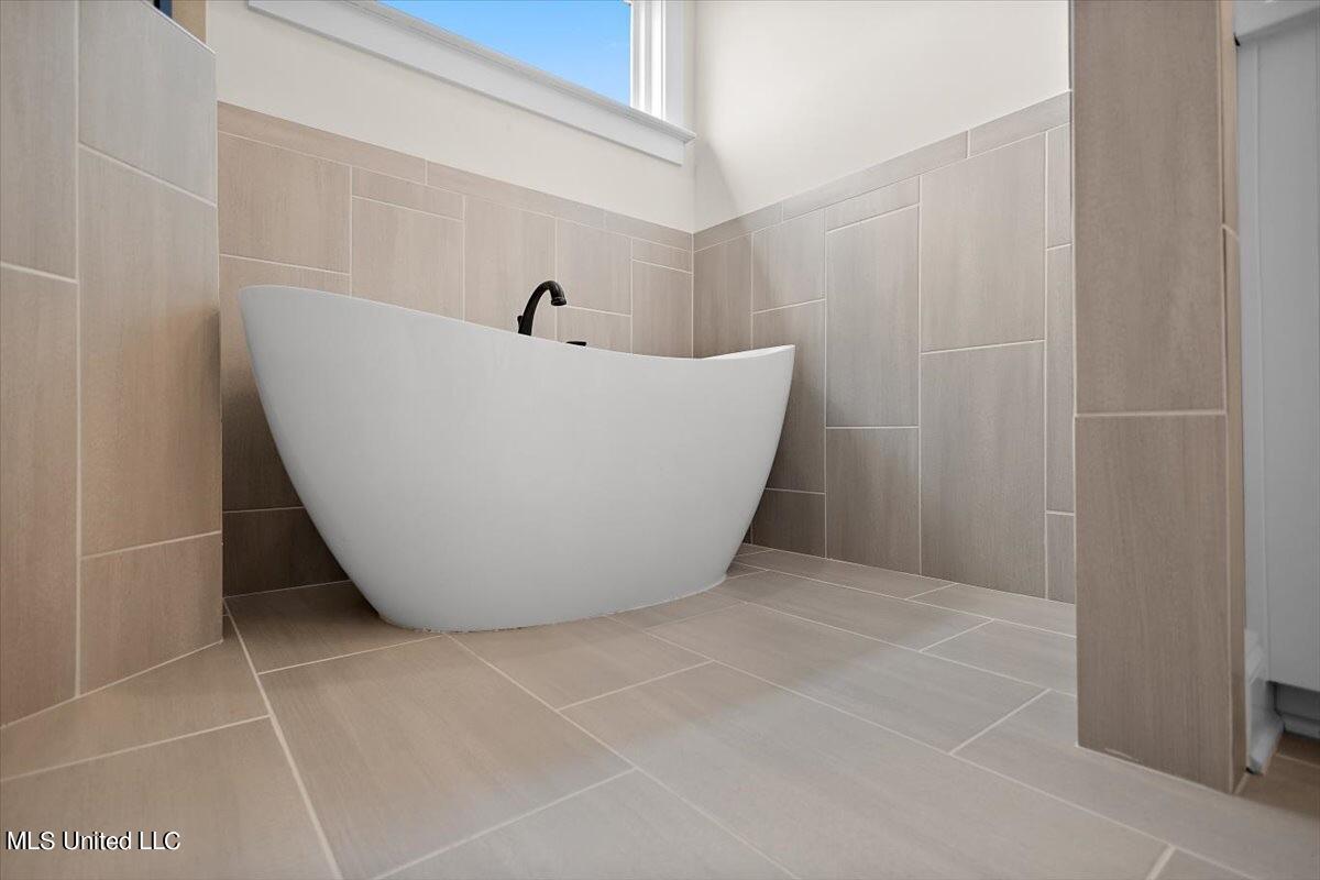 783 Wells Drive Hernando, MS 38632 - Photo 22 of 31 Wallflower