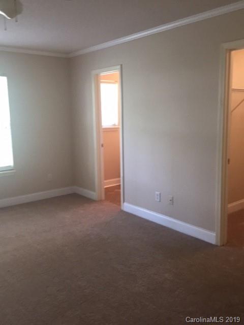 4612 David Cox Road Charlotte, NC 28269 - Photo 13 of 19 Gallery Image 13