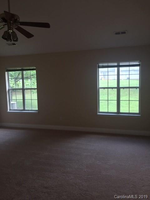 4612 David Cox Road Charlotte, NC 28269 - Photo 8 of 19 Gallery Image 8