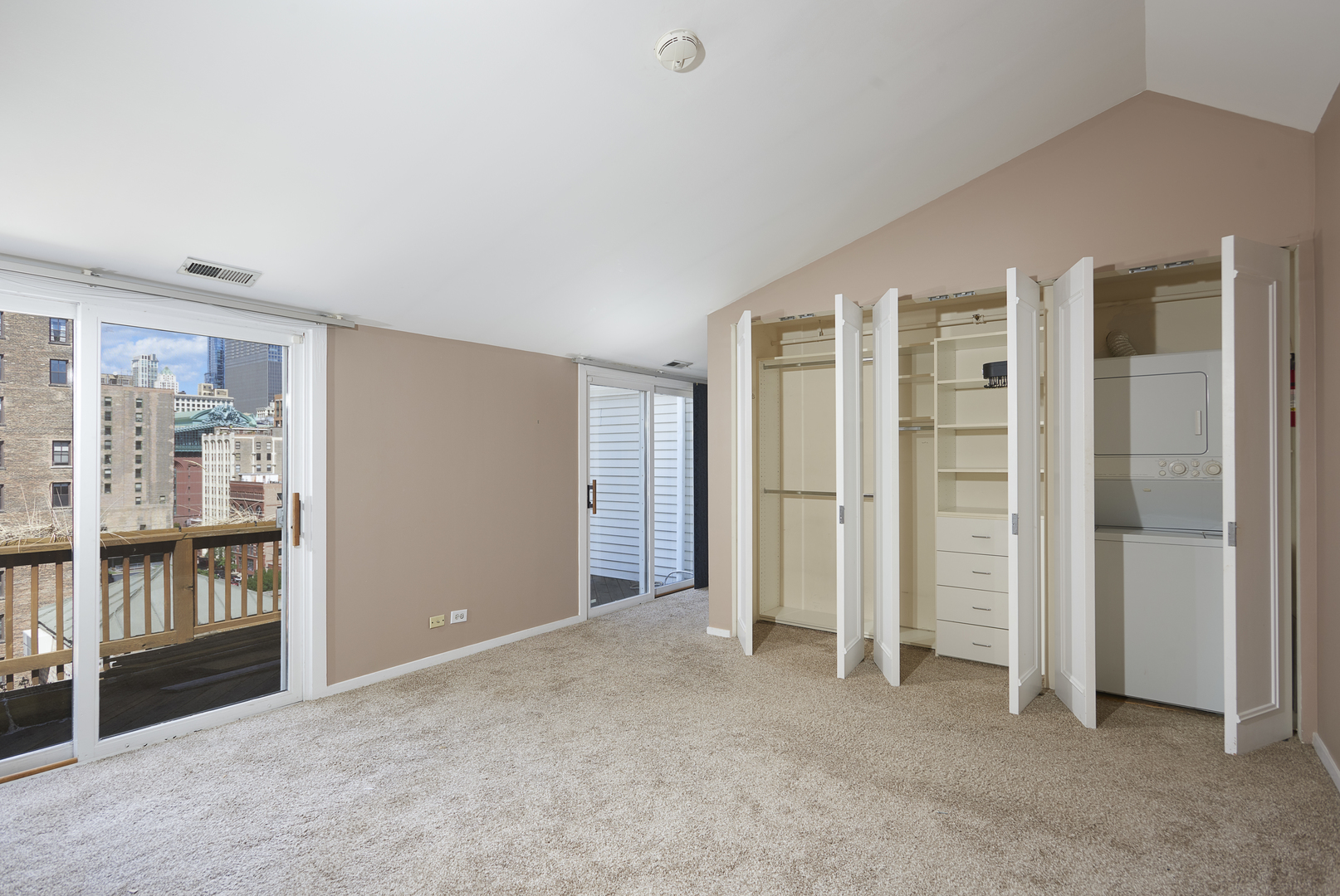 714 South Dearborn Street, Unit 9PH Chicago, IL 60605 - Photo 14 of 26 an empty room with closet
