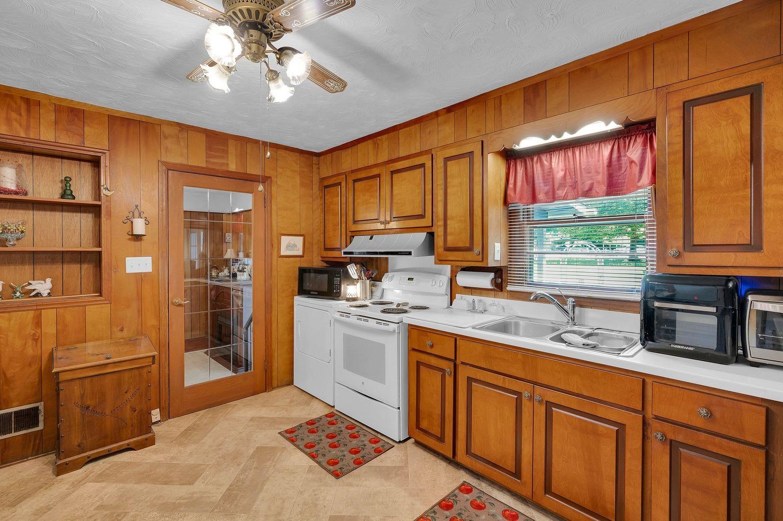 2899 Stone Station Road Roebuck, SC 29376 - Photo 11 of 23