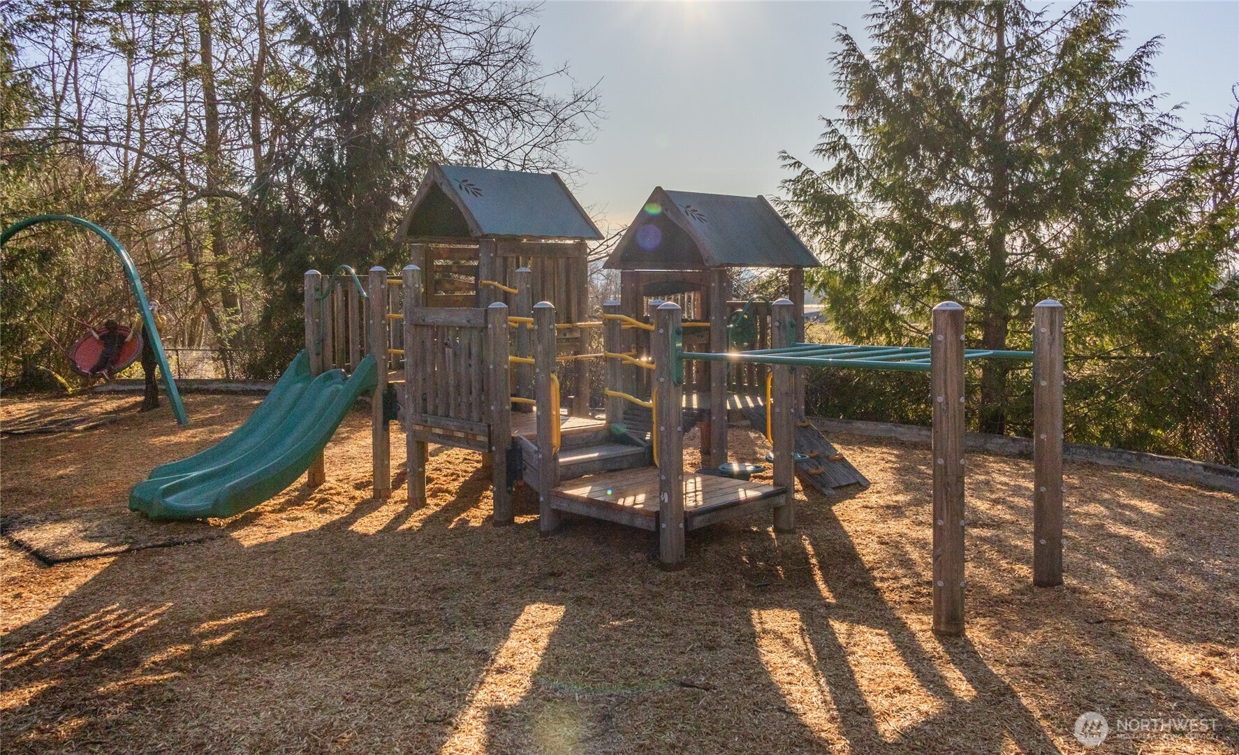 3910 Isle Way Anacortes, WA 98221 - Photo 11 of 12