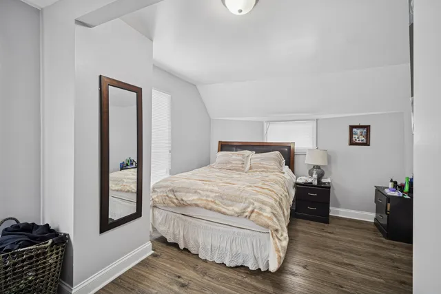 $479,000 | 10-12 North Park Avenue, Waukegan, IL 60085