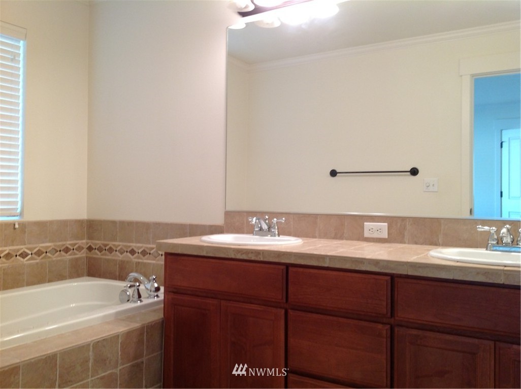 22816 36th Drive Southeast Bothell, WA 98021 - Photo 14 of 14 Gallery Image 14
