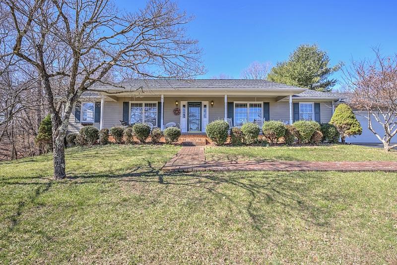 5311 Sundance Road Salem, VA 24153 - Photo 3 of 37 Front
