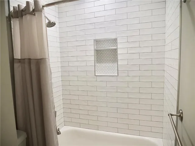 $1,800 | 3650 Ashford Dunwoody Road Northeast, Unit 817, Atlanta, GA 30319