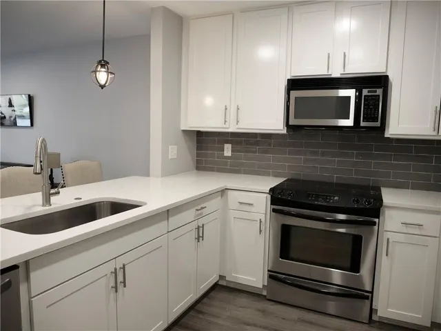 $1,800 | 3650 Ashford Dunwoody Road Northeast, Unit 817, Atlanta, GA 30319