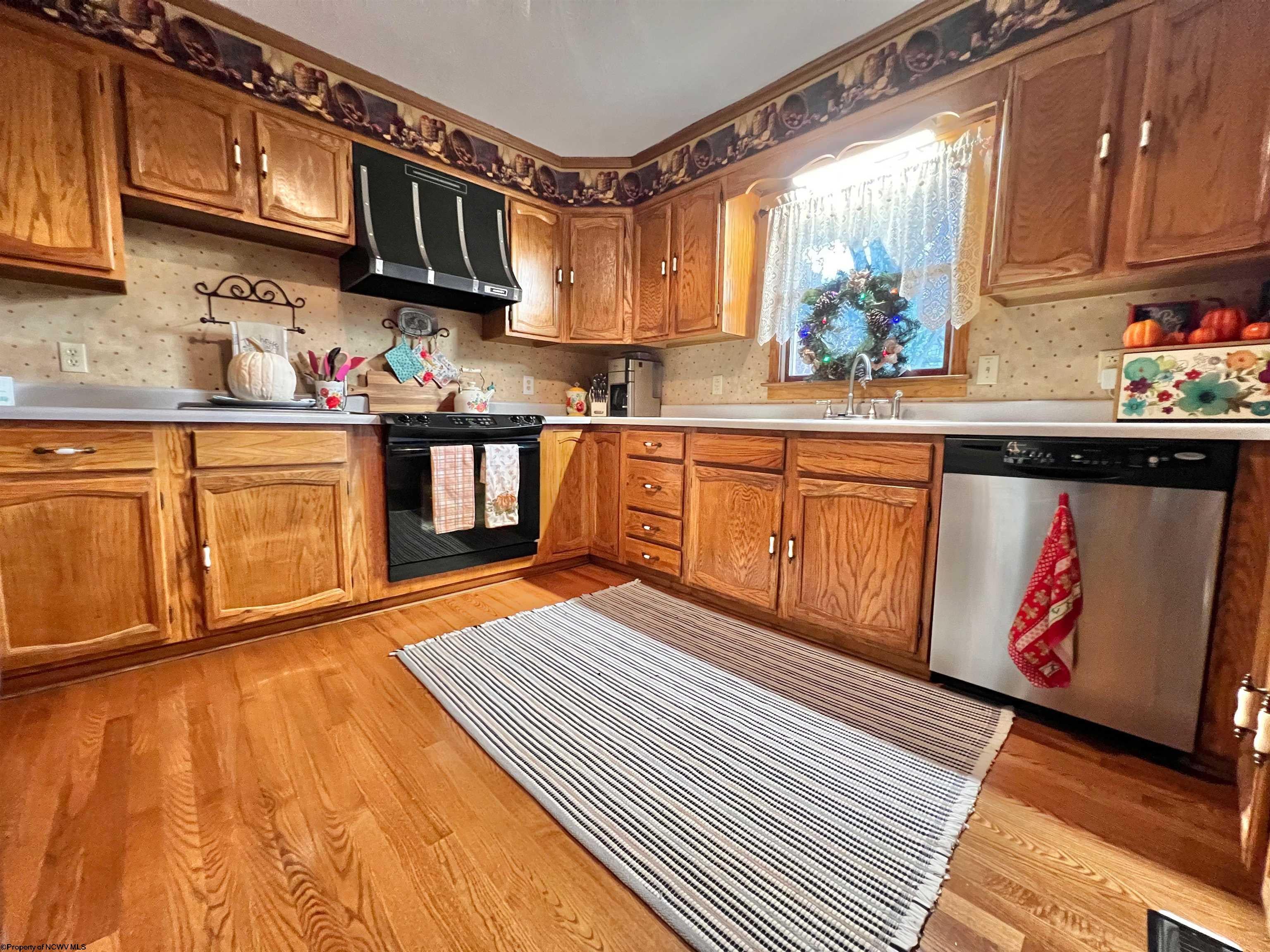 553 Pogue Run Road Burton, WV 26562 - Photo 4 of 47 Gallery Image 4
