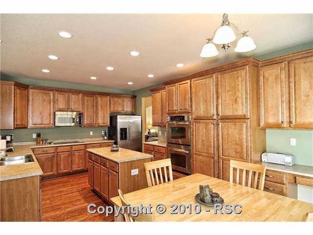 828 Altamont Ridge Drive Colorado Springs, CO 80921 - Photo 6 of 14