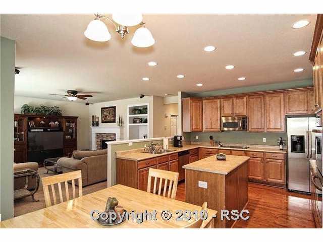 828 Altamont Ridge Drive Colorado Springs, CO 80921 - Photo 7 of 14