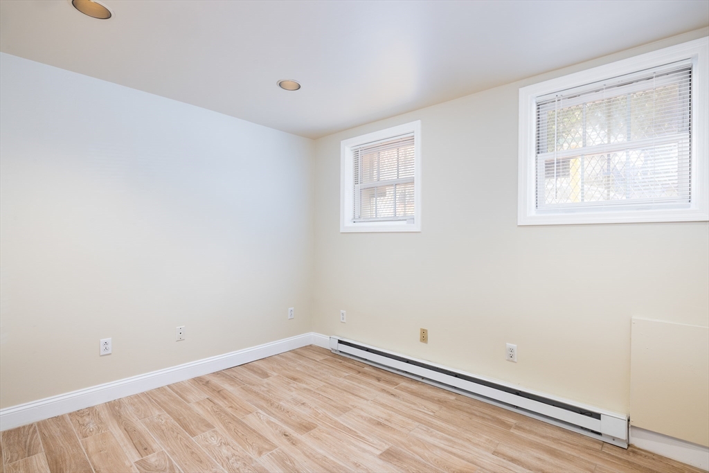 2 Derne Street Boston, MA 02114 - Photo 24 of 26