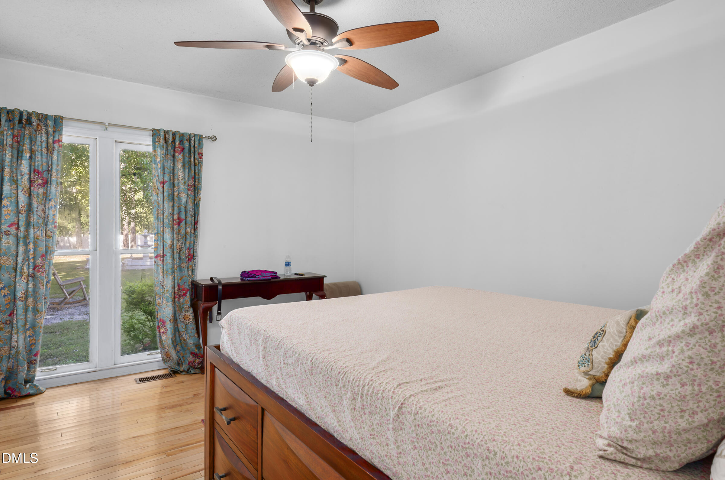 7405 Holly Springs Road Raleigh, NC 27606 - Photo 11 of 20 20260930 7405 Holly Springs 04 Vijay Gya
