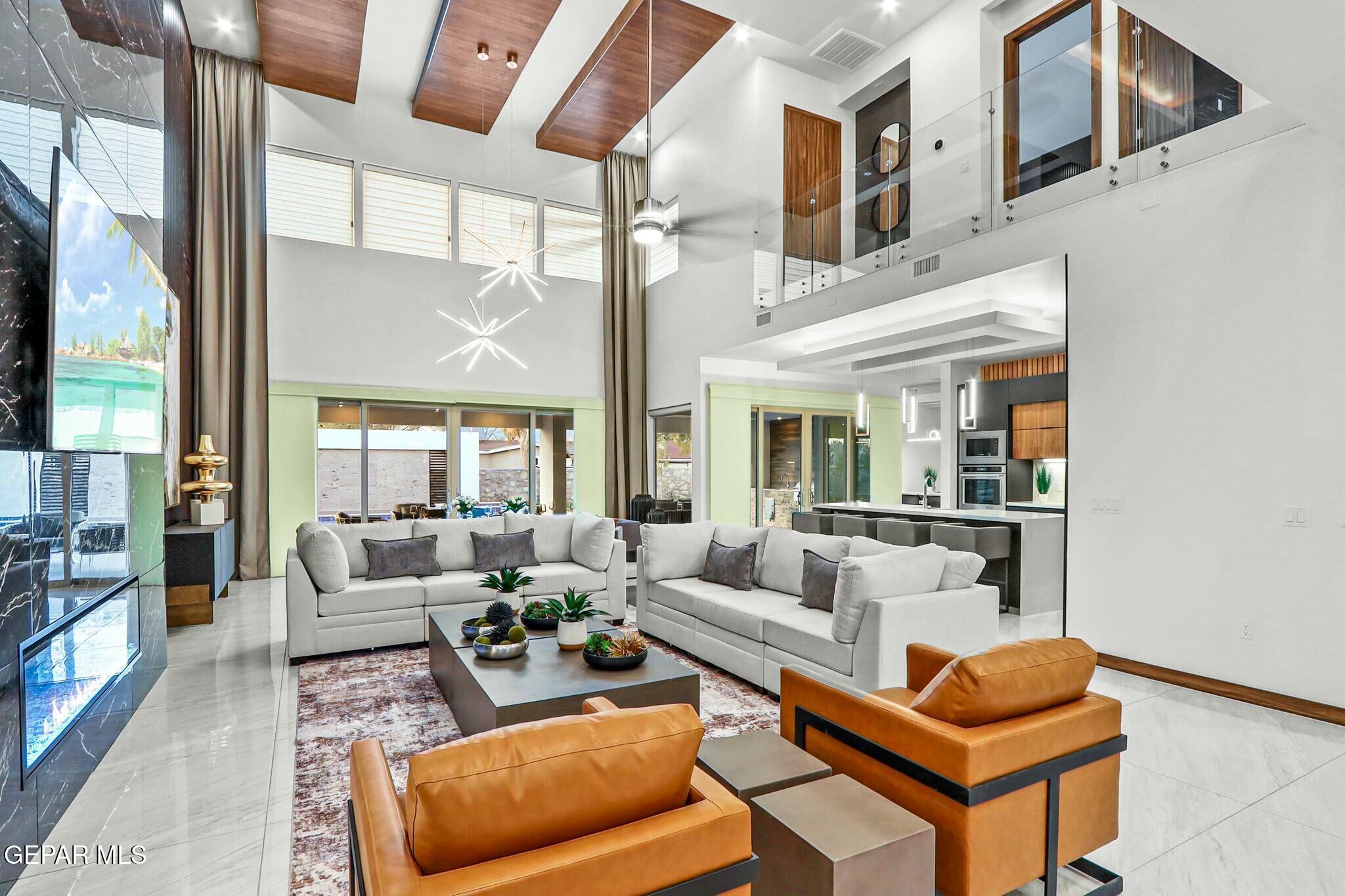 852 West Gate El Paso, TX 79932 - Photo 13 of 87 tempImageVQvQAq