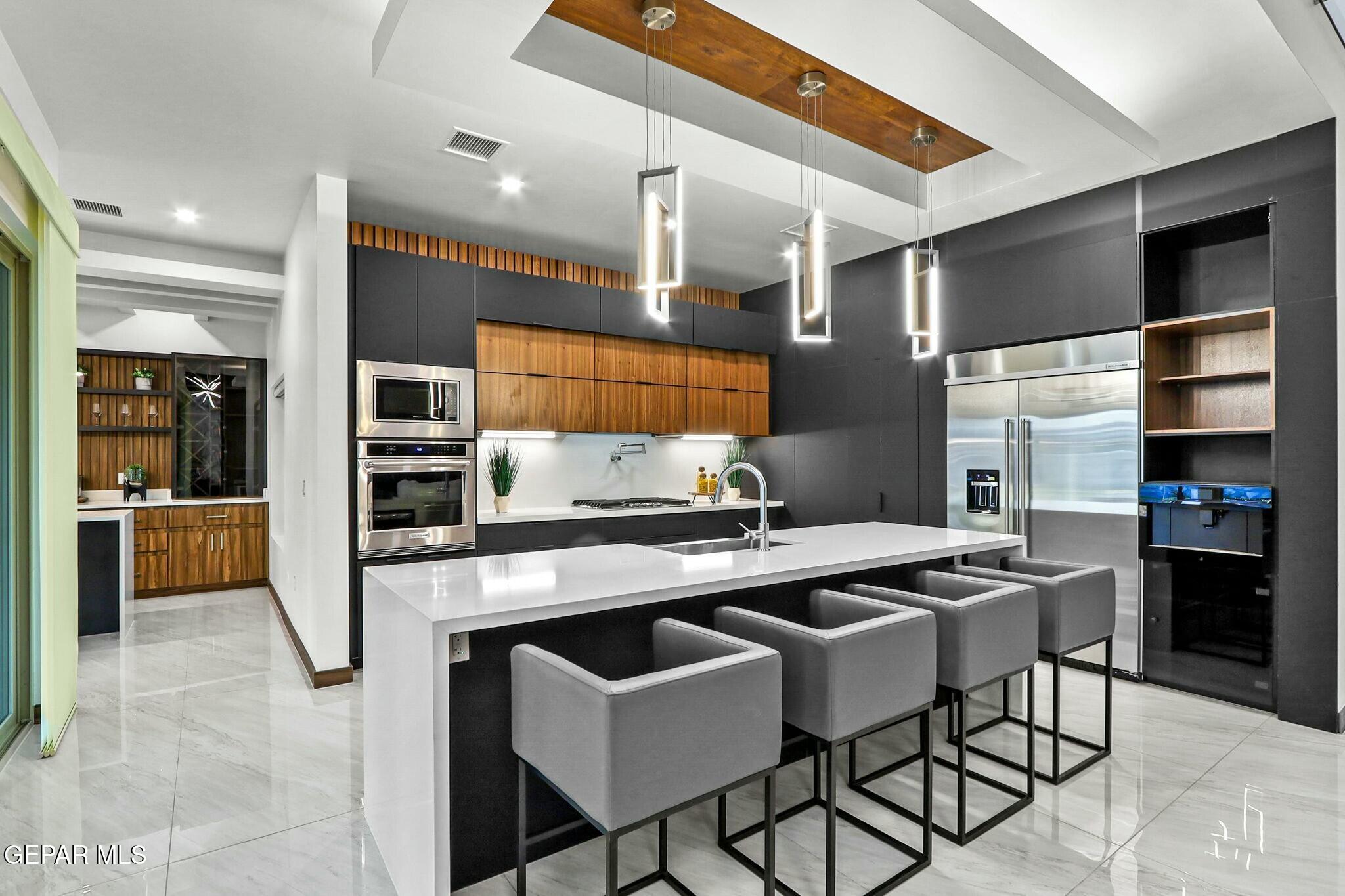 852 West Gate El Paso, TX 79932 - Photo 19 of 87 tempImagedzTQGB