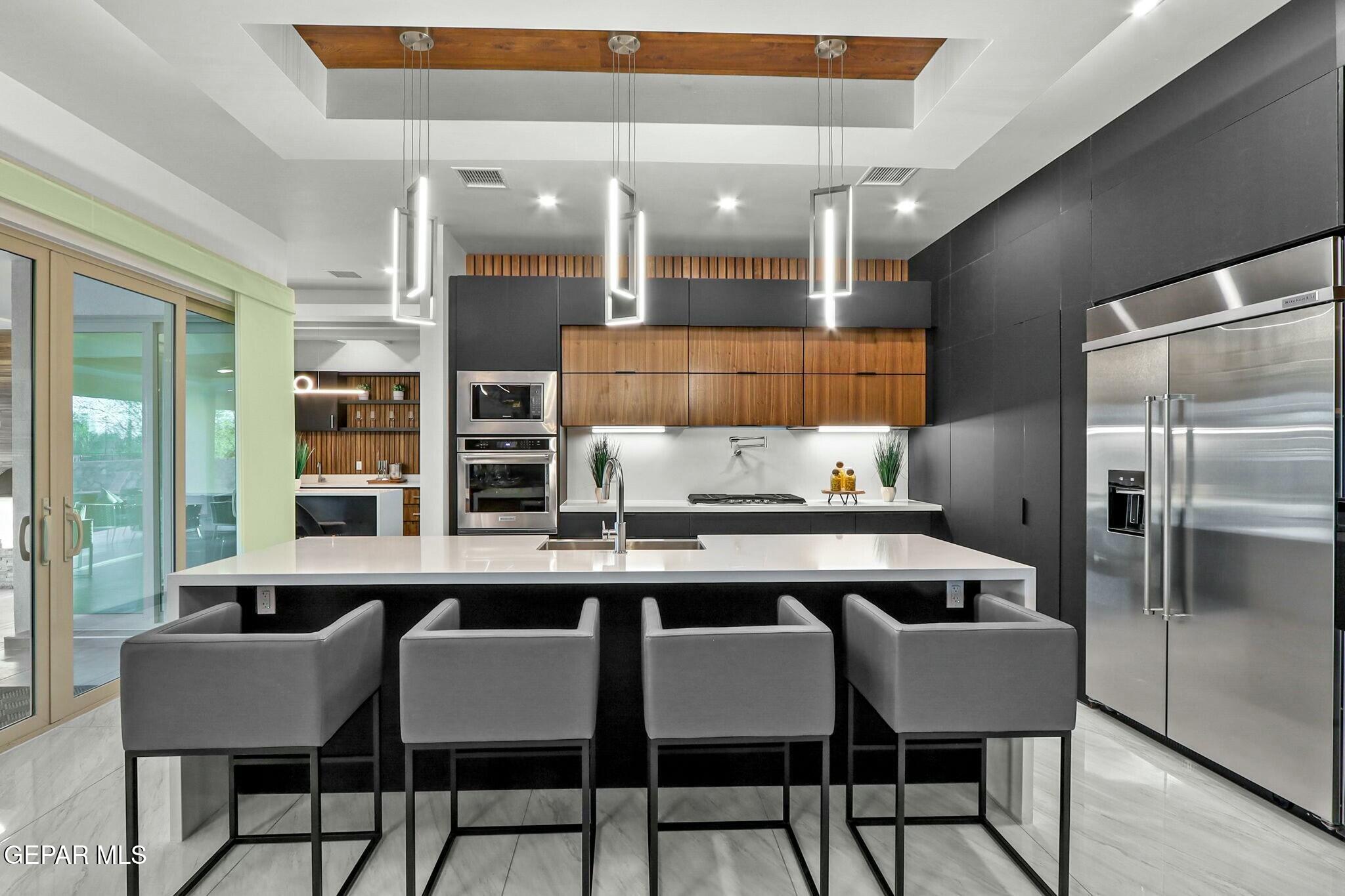 852 West Gate El Paso, TX 79932 - Photo 20 of 87 tempImageeHLiZa