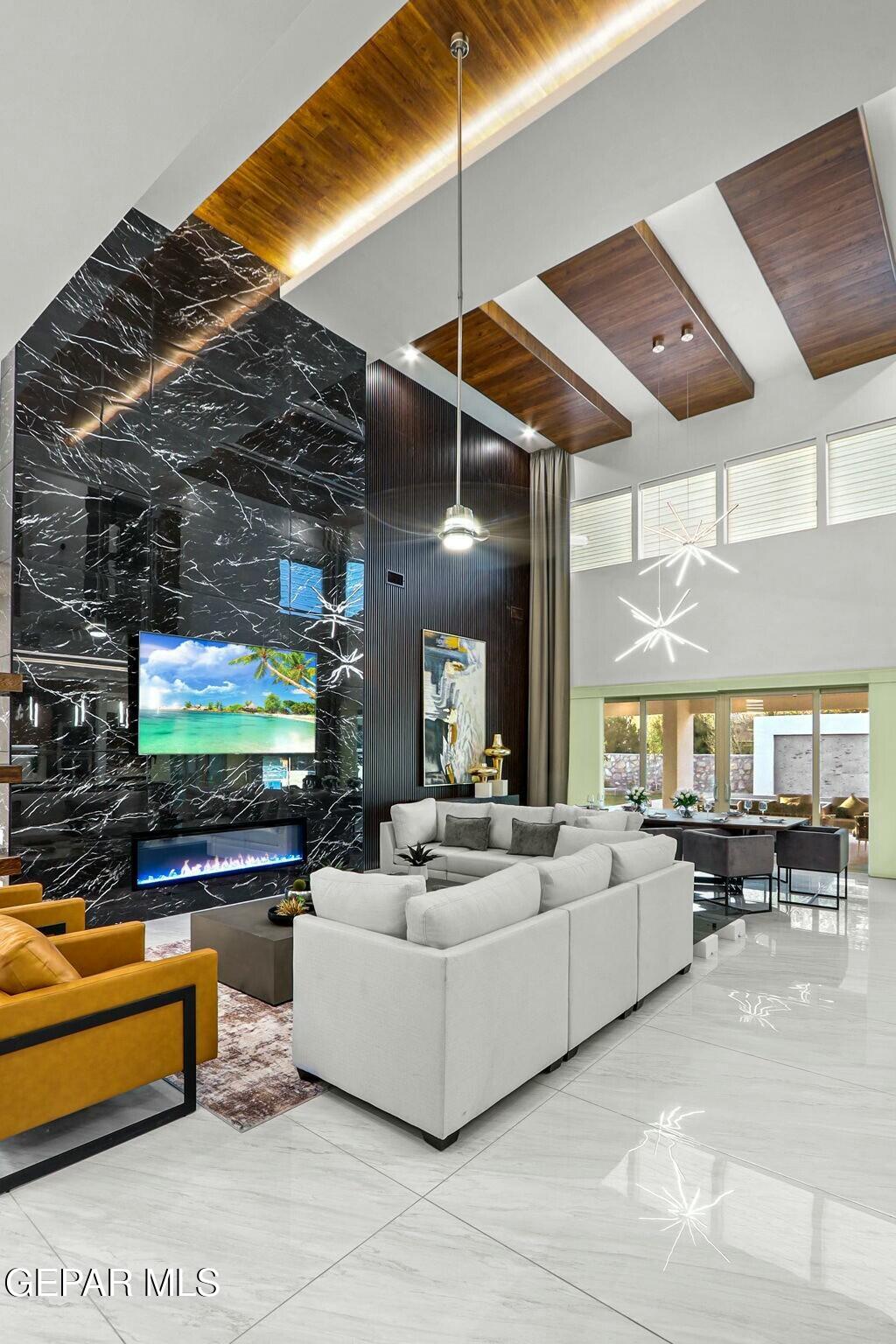 852 West Gate El Paso, TX 79932 - Photo 33 of 87 tempImage3rUach