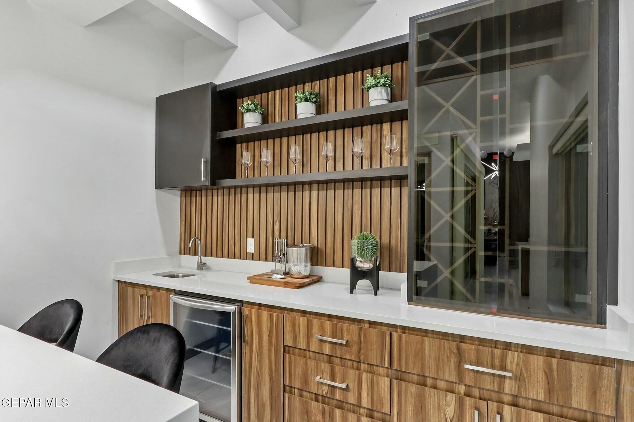 852 West Gate El Paso, TX 79932 - Photo 36 of 87 tempImagemVX8iv