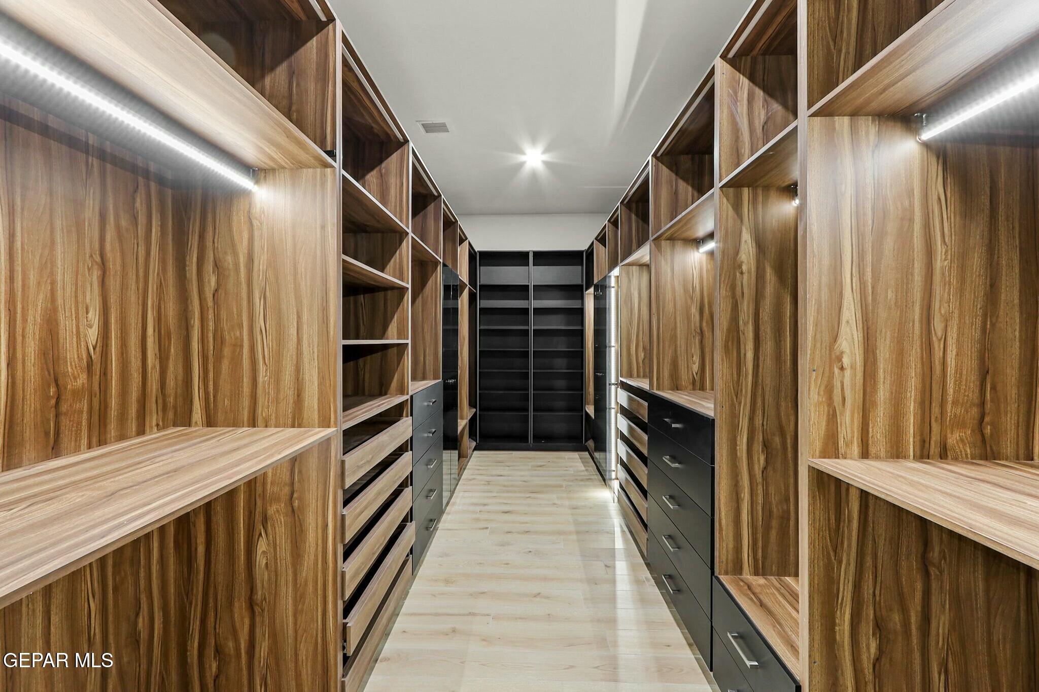 852 West Gate El Paso, TX 79932 - Photo 48 of 87 tempImageLStqKH