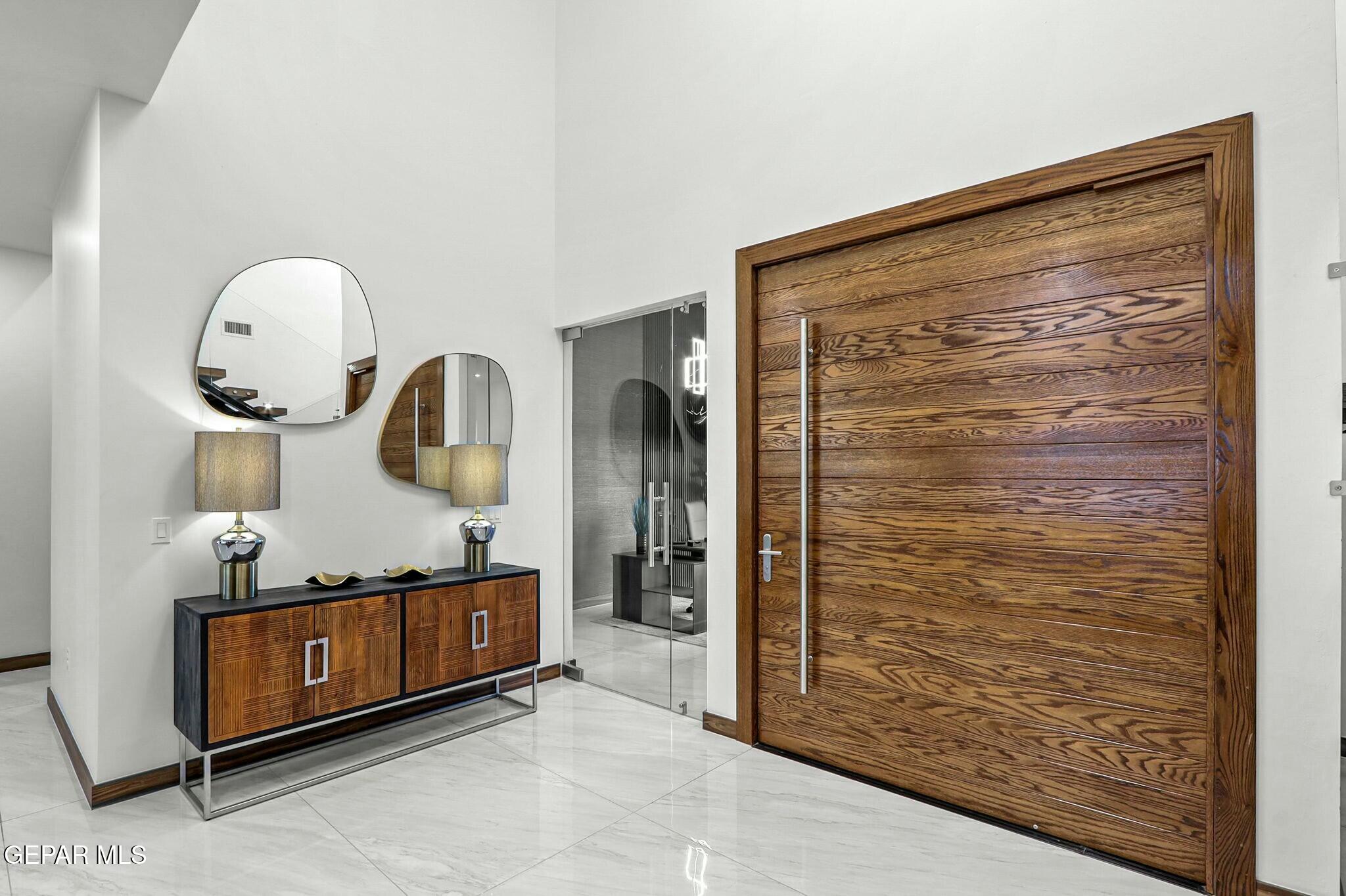 852 West Gate El Paso, TX 79932 - Photo 7 of 87 tempImageaNrQtD